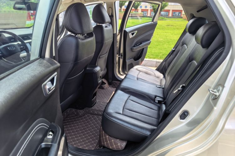 Used Geely Auto Vision X3 2020 1.5L Manual Elite Edition Interior 2