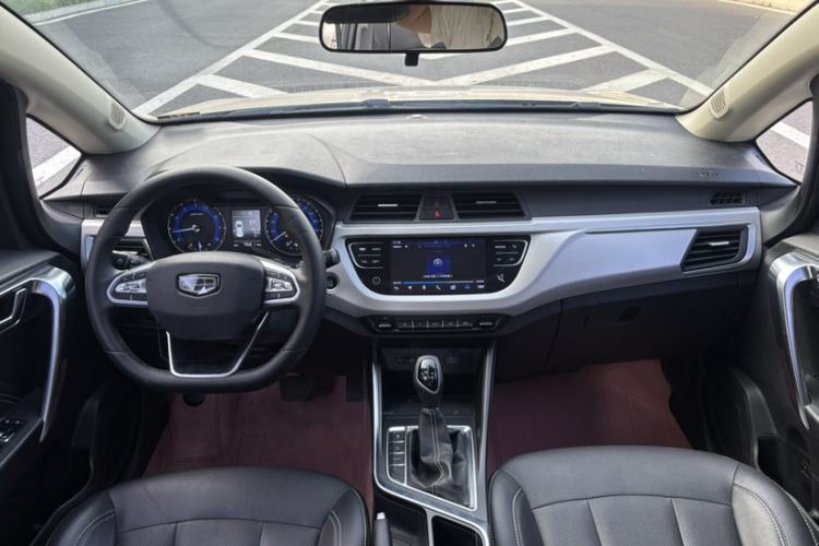 Used Geely Auto Vision X3 2020 1.5L CVT Luxury Model Interior 2