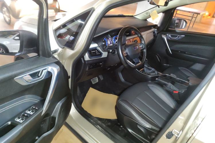 Used Geely Auto Vision X3 2020 1.5L CVT Luxury Model Interior 3
