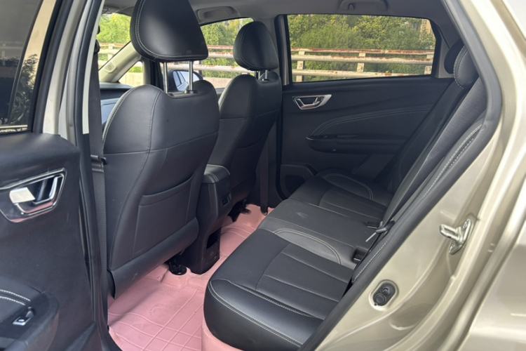 Used Geely Auto Vision X3 2020 1.5L CVT Luxury Model Interior 4