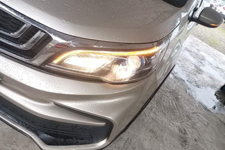 Used Geely Auto Vision X3 2020 1.5L Manual Elite Edition Left Front Headlight