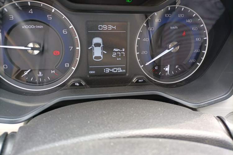 Used Geely Auto Vision X3 2020 1.5L Manual Elite Edition Odometer Close Up