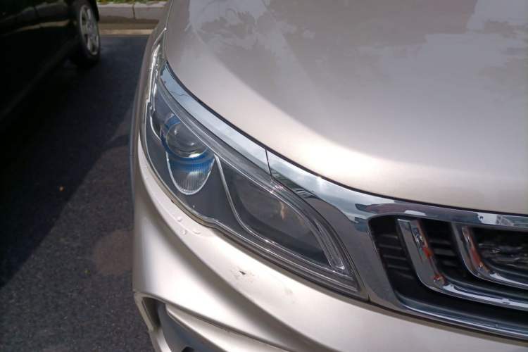 Used Geely Auto Vision X3 2020 1.5L Manual Elite Edition Right Front Headlight