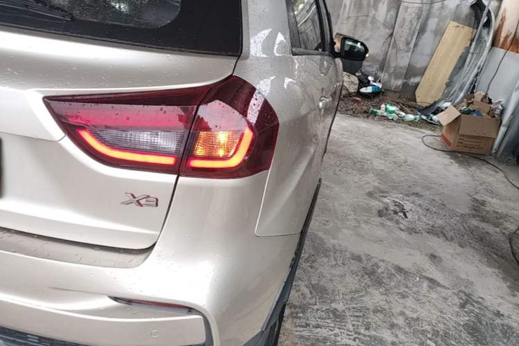 Used Geely Auto Vision X3 2020 1.5L Manual Elite Edition Right Rear Taillight