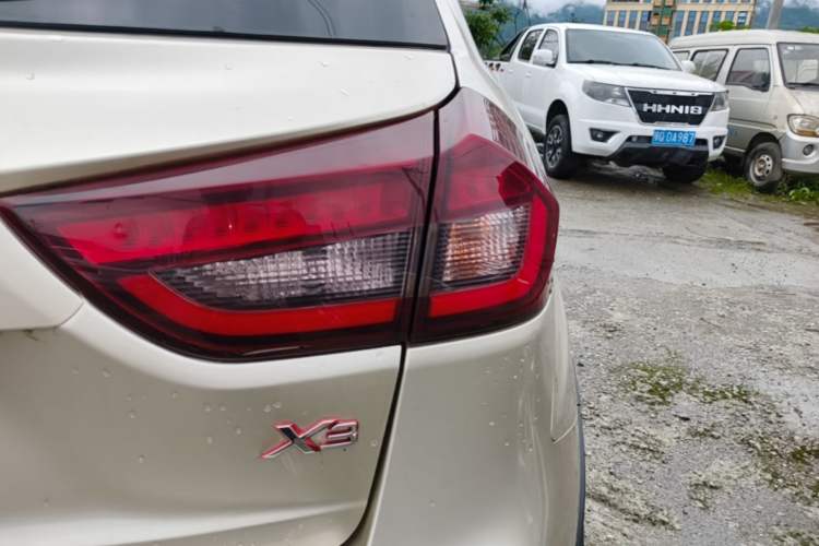 Used Geely Auto Vision X3 2020 1.5L CVT Luxury Model Right Rear Taillight