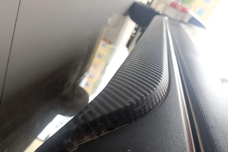 Used Geely Auto Vision X3 2020 1.5L Manual Elite Edition Right Side Sill