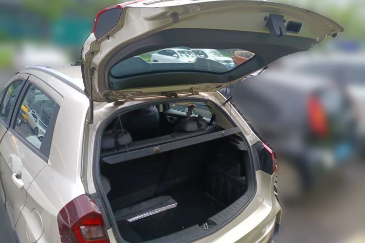 Used Geely Auto Vision X3 2020 1.5L Manual Elite Edition Trunk