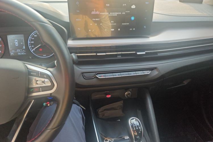 Used Geely Auto Vision X3 2021 PRO 1.5L Manual Elite Model Audio And AC Panel