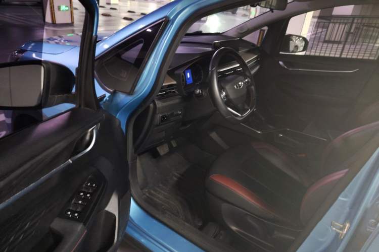 Used Geely Auto Vision X3 2021 PRO 1.5L CVT Deluxe Model Driver Seat