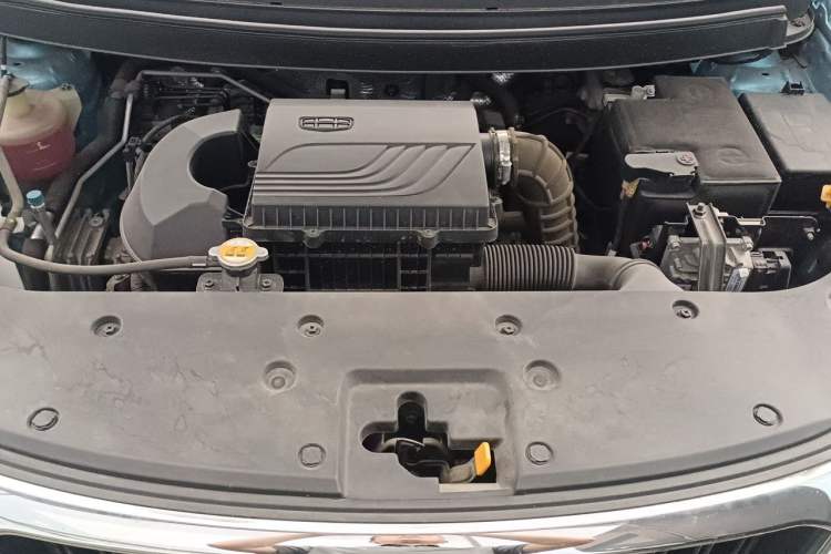 Used Geely Auto Vision X3 2021 PRO 1.5L CVT Deluxe Model Engine Bay