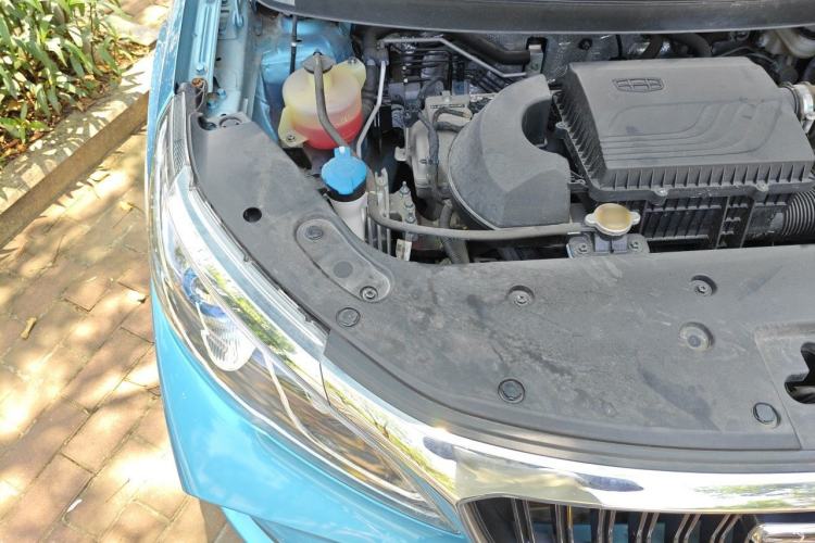 Used Geely Auto Vision X3 2021 PRO 1.5L CVT Deluxe Model Engine Bay Right