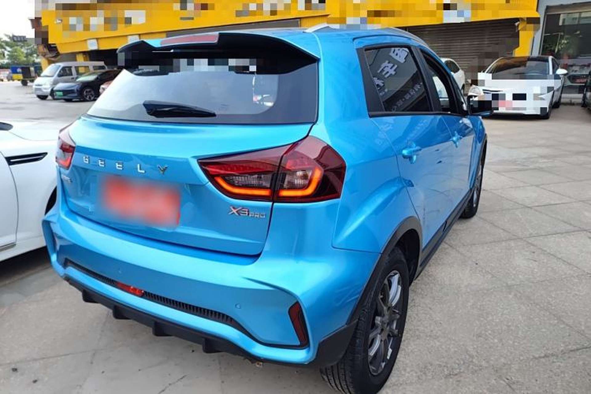 Used Geely Auto Vision X3 2021 PRO 1.5L CVT Deluxe Model Exterior 5