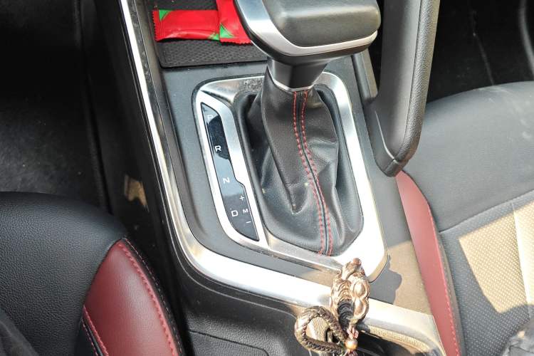 Used Geely Auto Vision X3 2021 PRO 1.5L CVT Deluxe Model Gear Lever