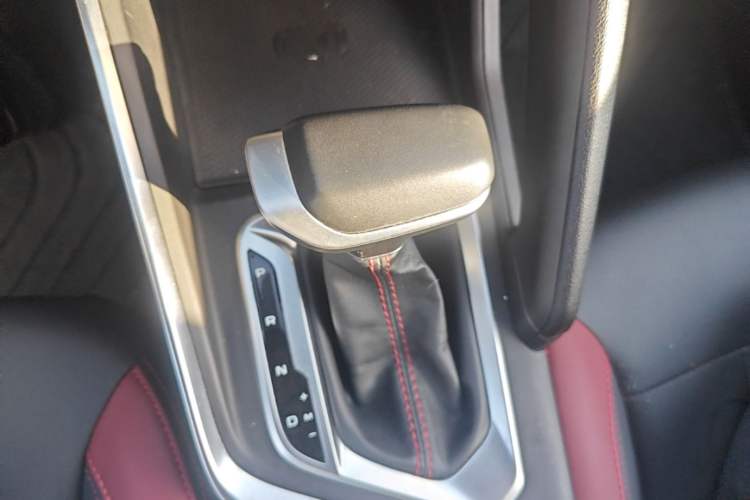 Used Geely Auto Vision X3 2021 PRO 1.5L CVT Deluxe Model Gear Lever