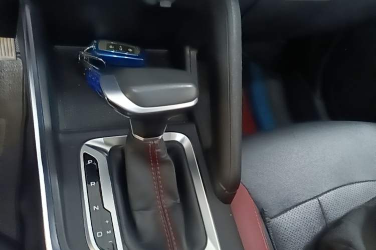 Used Geely Auto Vision X3 2021 PRO 1.5L CVT Deluxe Model Gear Lever