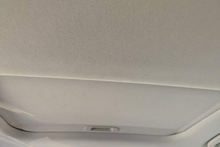 Used Geely Auto Vision X3 2021 PRO 1.5L CVT Deluxe Model Headliner