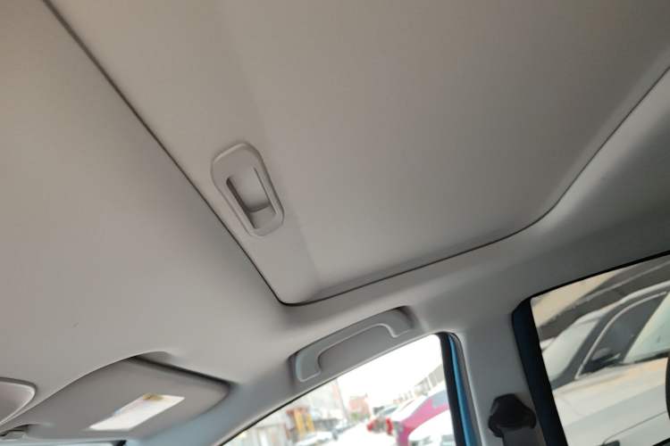 Used Geely Auto Vision X3 2021 PRO 1.5L CVT Deluxe Model Headliner