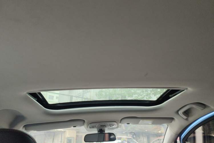 Used Geely Auto Vision X3 2021 PRO 1.5L CVT Deluxe Model Headliner