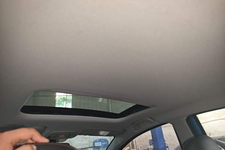 Used Geely Auto Vision X3 2021 PRO 1.5L CVT Deluxe Model Headliner