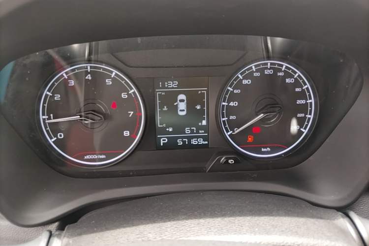 Used Geely Auto Vision X3 2021 PRO 1.5L CVT Deluxe Model Instrument Cluster