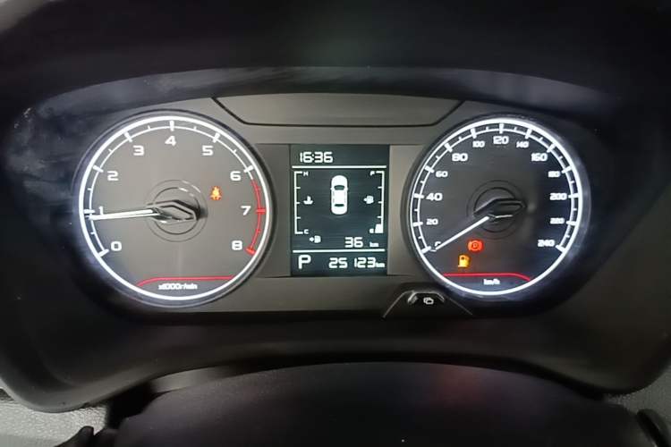 Used Geely Auto Vision X3 2021 PRO 1.5L CVT Deluxe Model Instrument Cluster