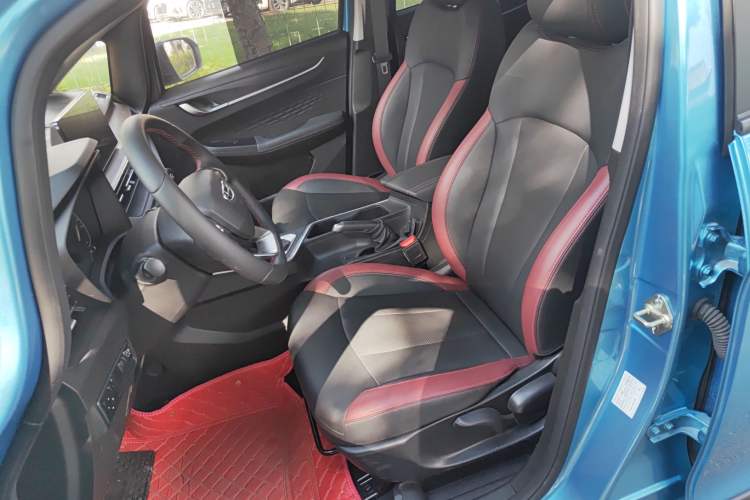 Used Geely Auto Vision X3 2021 PRO 1.5L CVT Deluxe Model Left Front Seat