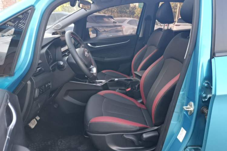 Used Geely Auto Vision X3 2021 PRO 1.5L CVT Deluxe Model Left Front Seat