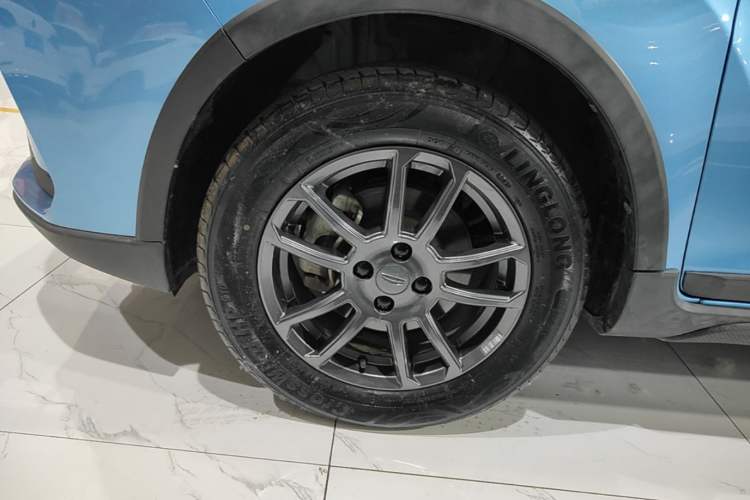 Used Geely Auto Vision X3 2021 PRO 1.5L CVT Deluxe Model Left Front Wheel Hub