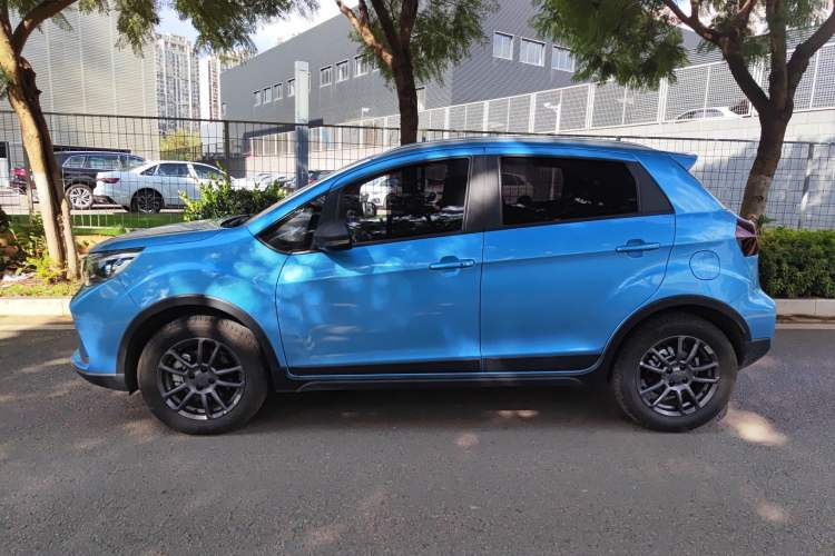 Used Geely Auto Vision X3 2021 PRO 1.5L CVT Deluxe Model Left Side