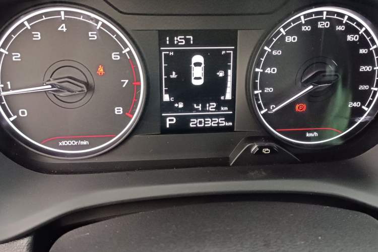 Used Geely Auto Vision X3 2021 PRO 1.5L CVT Deluxe Model Odometer Close Up