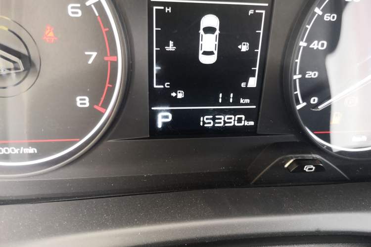 Used Geely Auto Vision X3 2021 PRO 1.5L CVT Deluxe Model Odometer Close Up