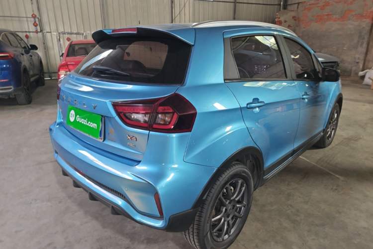 Used Geely Auto Vision X3 2021 PRO 1.5L CVT Deluxe Model Rear Right 45 Deg