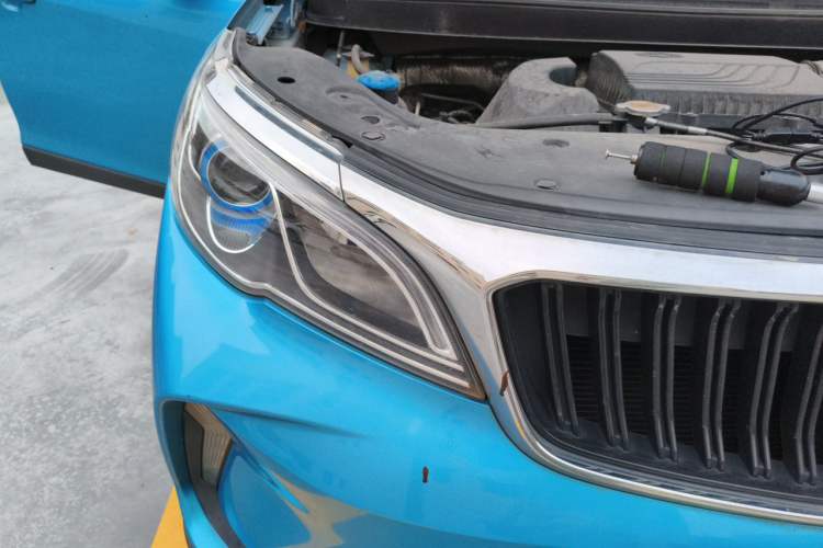 Used Geely Auto Vision X3 2021 PRO 1.5L CVT Deluxe Model Right Front Headlight