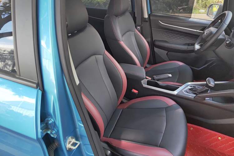 Used Geely Auto Vision X3 2021 PRO 1.5L CVT Deluxe Model Right Front Seat
