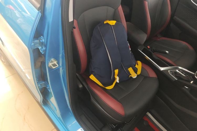Used Geely Auto Vision X3 2021 PRO 1.5L CVT Deluxe Model Right Front Seat