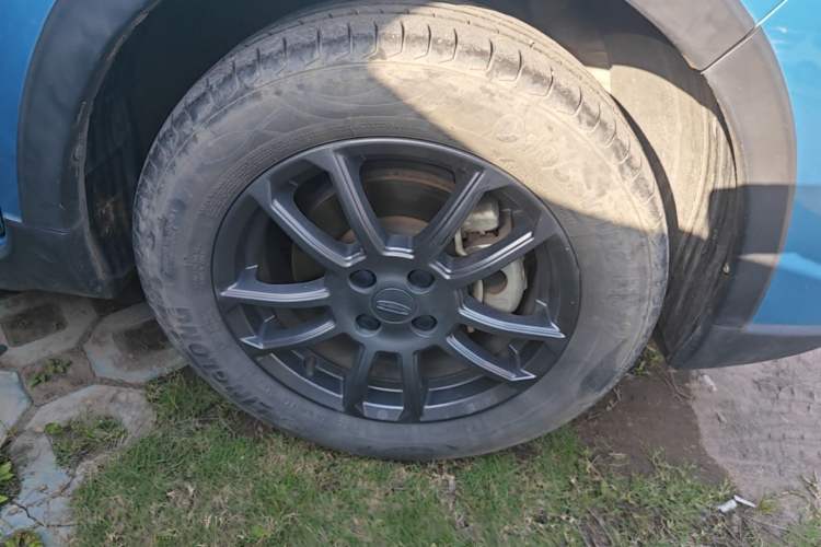 Used Geely Auto Vision X3 2021 PRO 1.5L CVT Deluxe Model Right Front Wheel Hub