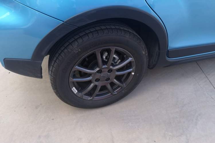 Used Geely Auto Vision X3 2021 PRO 1.5L CVT Deluxe Model Right Rear Wheel Hub