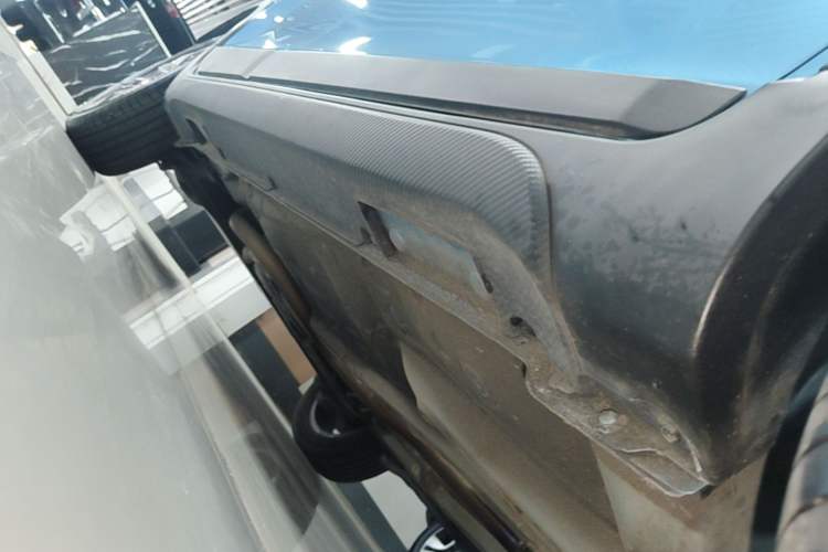 Used Geely Auto Vision X3 2021 PRO 1.5L CVT Deluxe Model Right Side Sill