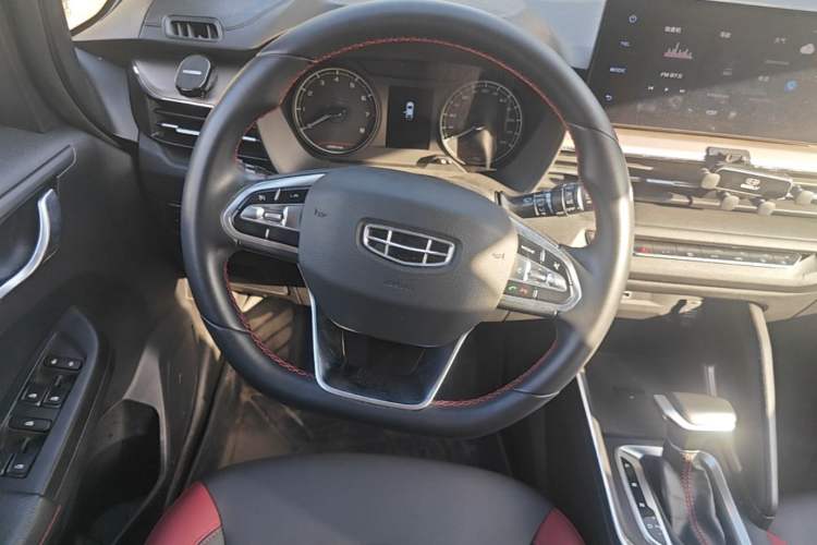 Used Geely Auto Vision X3 2021 PRO 1.5L CVT Deluxe Model Steering Wheel