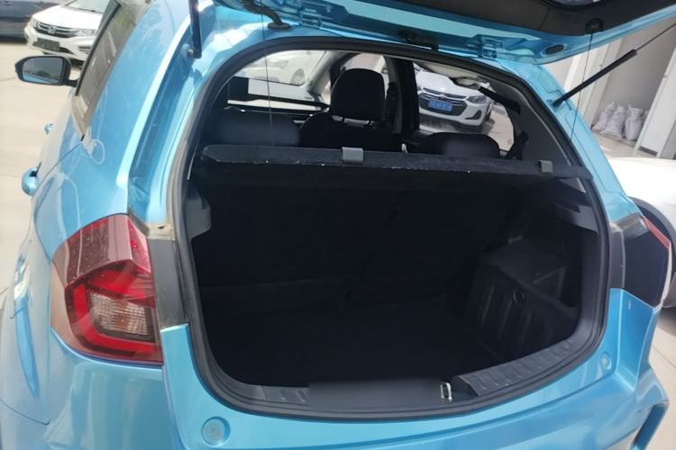 Used Geely Auto Vision X3 2021 PRO 1.5L CVT Deluxe Model Trunk