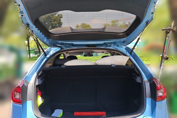 Used Geely Auto Vision X3 2021 PRO 1.5L CVT Deluxe Model Trunk