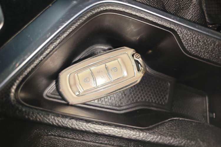 Used Geely Auto Vision X3 2021 PRO 1.5L CVT Deluxe Model Vehicle Key