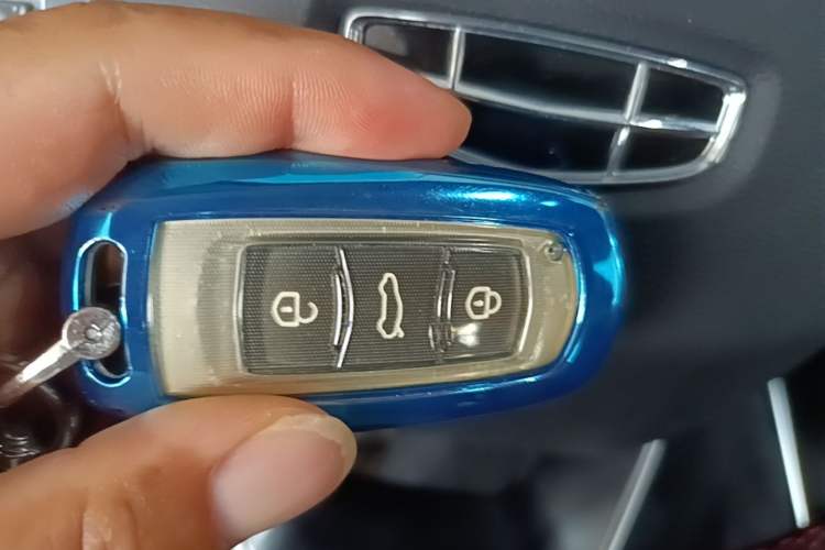 Used Geely Auto Vision X3 2021 PRO 1.5L CVT Deluxe Model Vehicle Key