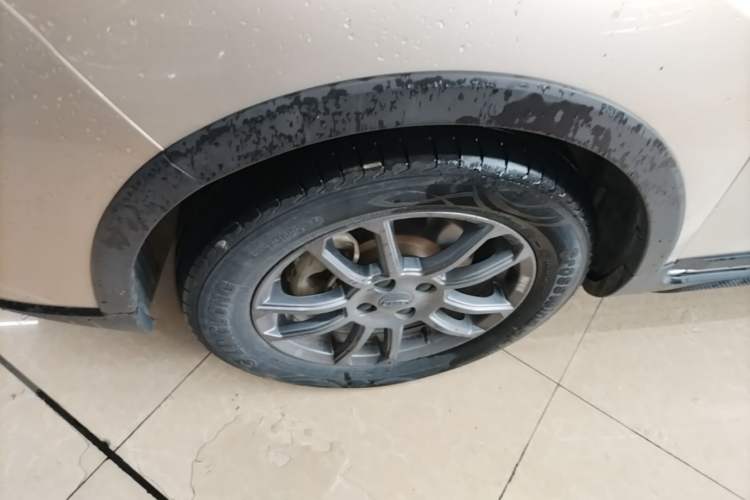 Used Geely Auto Vision X3 2021 PRO 1.5L CVT Deluxe Model Exterior 4