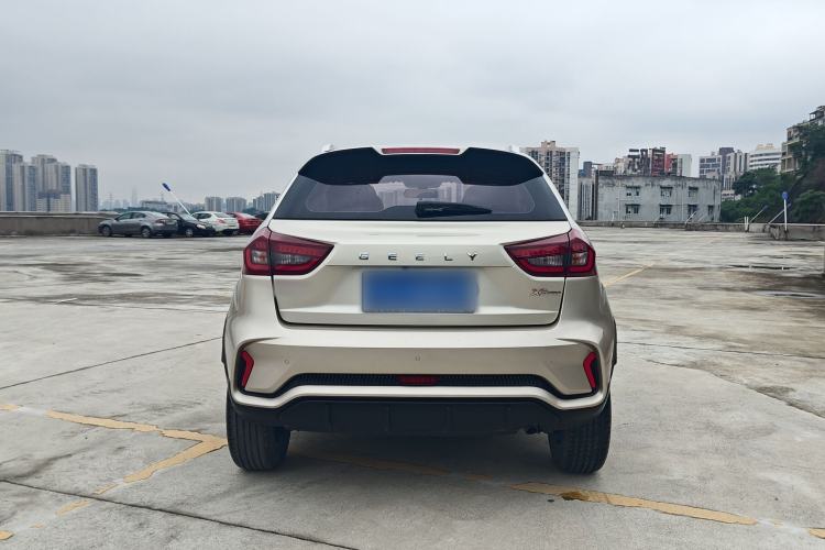 Used Geely Auto Vision X3 2021 PRO 1.5L CVT Deluxe Model Exterior 5