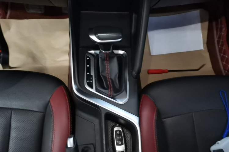Used Geely Auto Vision X3 2021 PRO 1.5L CVT Deluxe Model Gear Lever