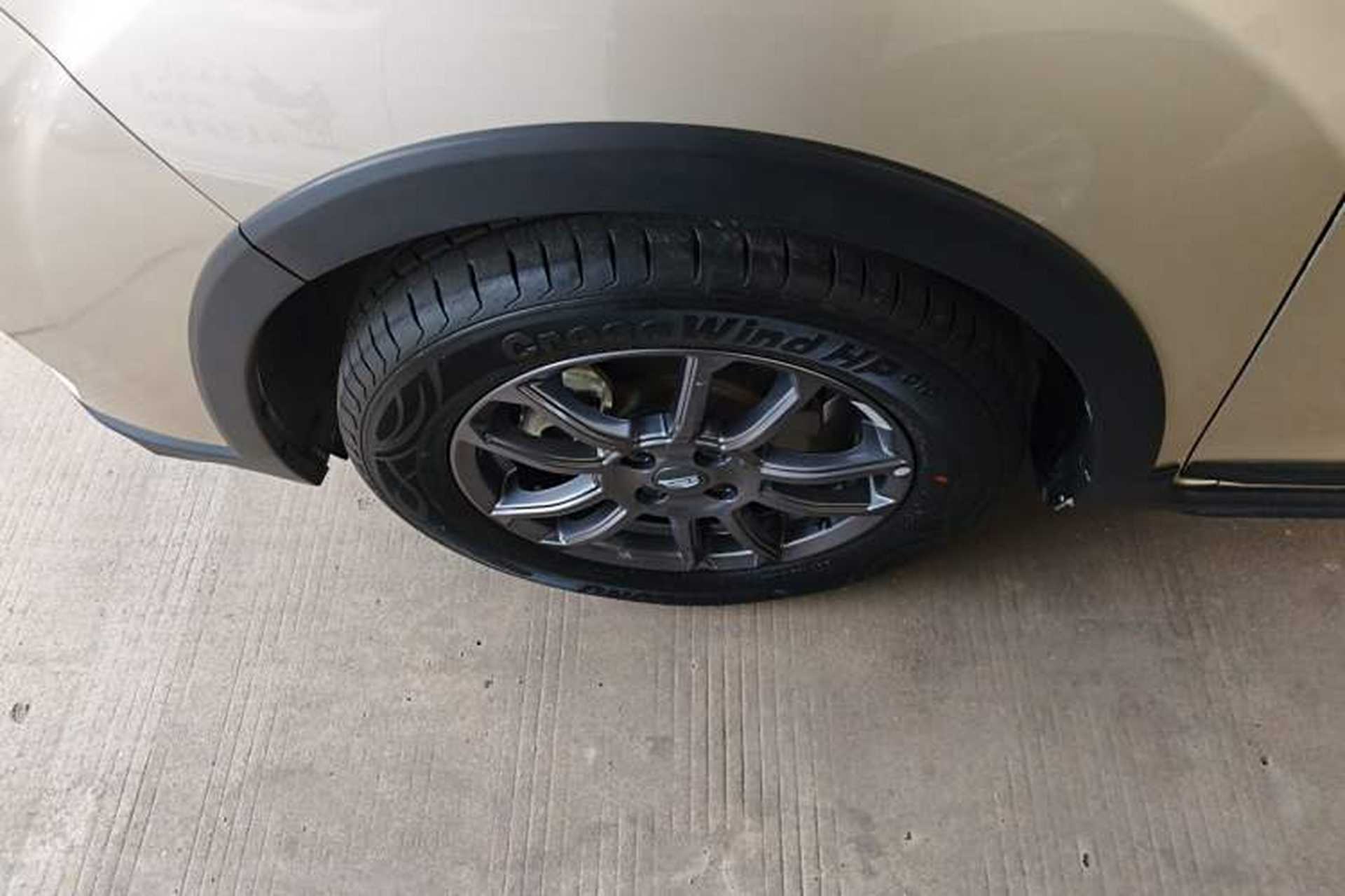 Used Geely Auto Vision X3 2021 PRO 1.5L CVT Deluxe Model Left Front Wheel Hub