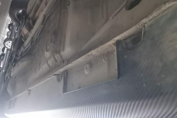 Used Geely Auto Vision X3 2021 PRO 1.5L CVT Deluxe Model Left Side Sill