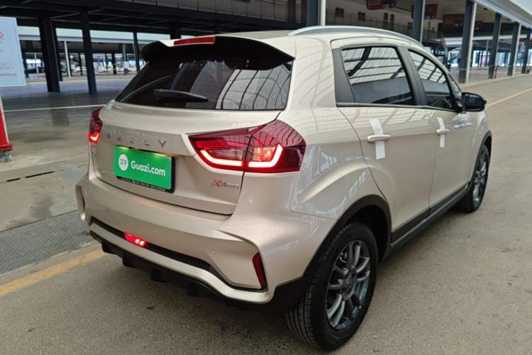 Used Geely Auto Vision X3 2021 PRO 1.5L CVT Deluxe Model Rear Right 45 Deg