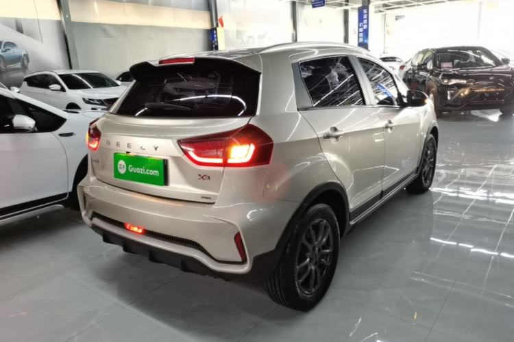Used Geely Auto Vision X3 2021 PRO 1.5L CVT Deluxe Model Rear Right 45 Deg